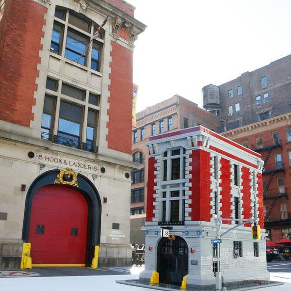 Create the Famous Firehouse Headquarters 75827 With Lighting